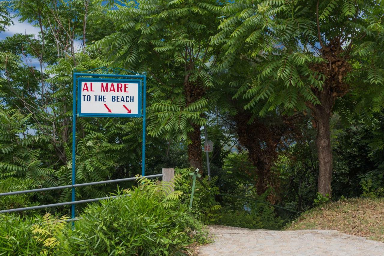 Hotel Promenade Gabicce Mare Exterior photo